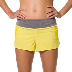 Rabbit Run “Mountain Climbers” Trail Pocket Race Shorts in Golden Kiwi Yellow